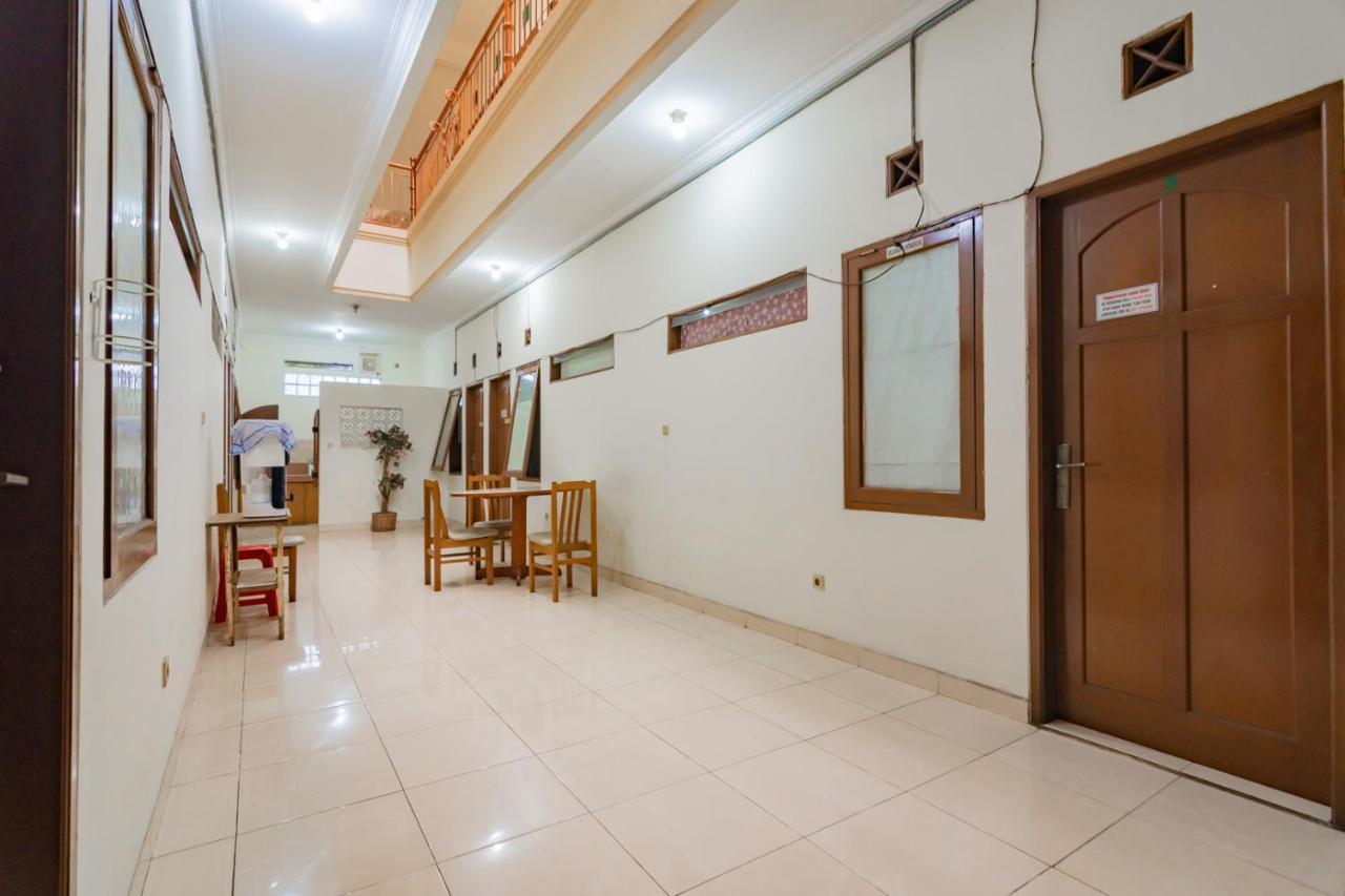 Koolkost Near Riau Junction Mall Бандунг Экстерьер фото